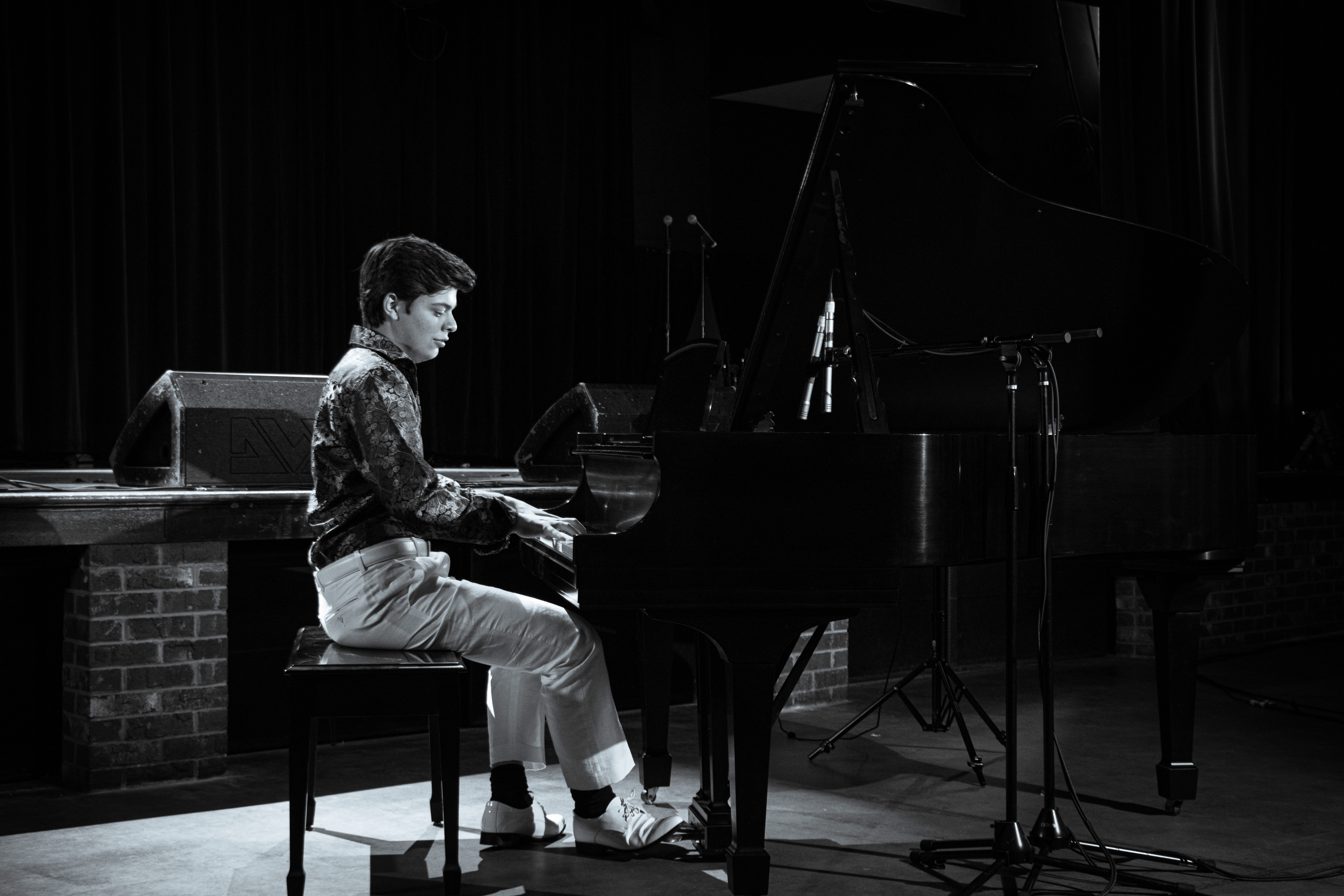 Michael Rainwater performing at the piano